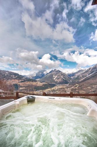 Hotel Vallechiara – Bormio, VA