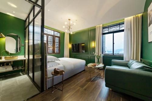 Gulangyu Island & Dai Feng Hotel in 구랜규 아일랜드