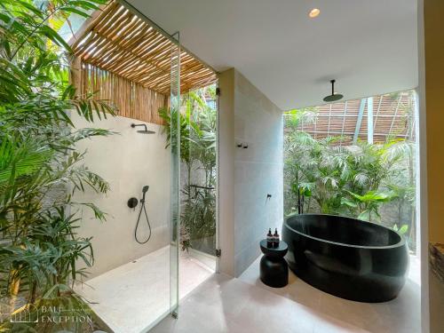 Villa with Private Pool image 8