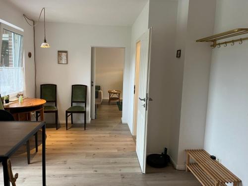 Παροχές, FeWo Brauel am Nordpfad Zevener Geest - Ruhige, moderne 2 Zimmer Wohnung, Ladestation, Parkplatz, Wl in Ζίβεν