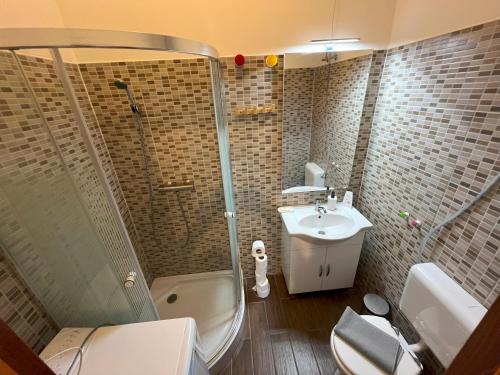 Garam Apartman at Danube - image 9