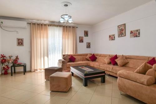 Sunborn Apartments - image 3