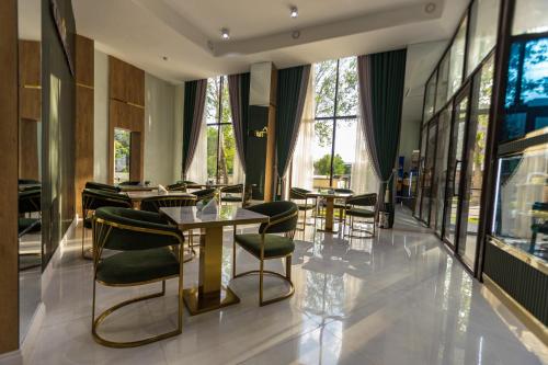 宴會廳, Firdavsi Hotel in 杜尚貝