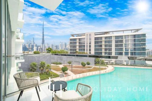 LUX The Burj Khalifa Lagoon View Suite 2, Dubai