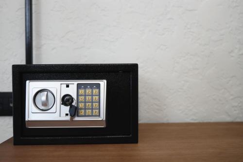 Integra Hotel - image 10