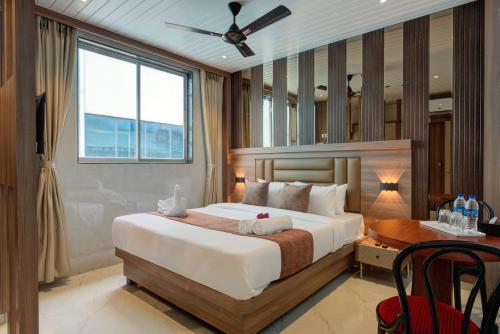 Hotel Galaxy Inn – Navi Mumbai, KY