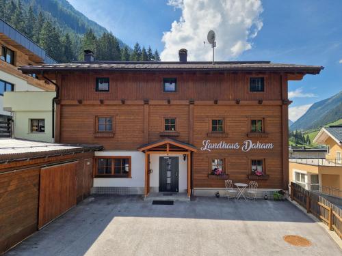 ทัศนียภาพภายนอกโรงแรม, Landhaus Daham in แพลต