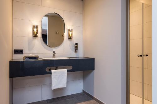 MERICI Hotel Sittard - main image