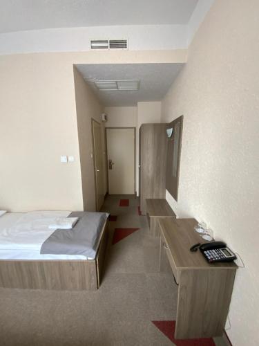 FREE PARKING, FREE BREAKFAST, only 15 minutes to City Center, Budapest (foto 11)