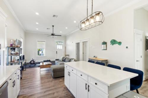 Historic 1918 Tampa Home with Modern Comforts & Charm home near Ybor Városi Állami Múzeum
