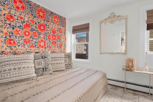 Historic 1st Floor Apartment in Central Warren in Warren, USA