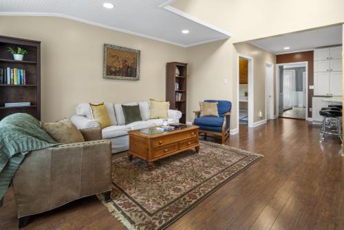 Peaceful Treman Park Home with Game Room in Ithaca, USA