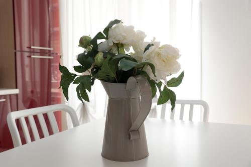 Cardinal Inn - image 5