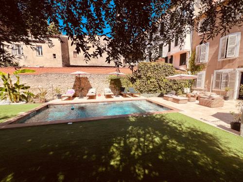 Maison de ville avec piscine gîte à louer Draguignan