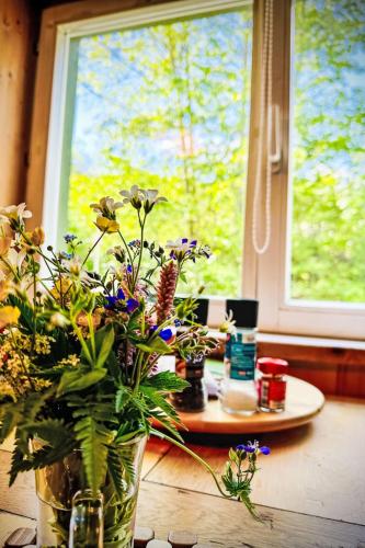 Holiday Home Das kleine Paradies von Kata by Interhome in Fladungen