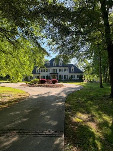 Pine Hill Estate in Griffin (GA)