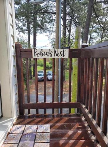 Robins Nest 2br At Duke Regional in Durham, USA