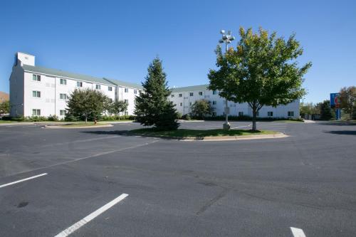 Motel 6-Brooklyn Center, MN - Minneapolis