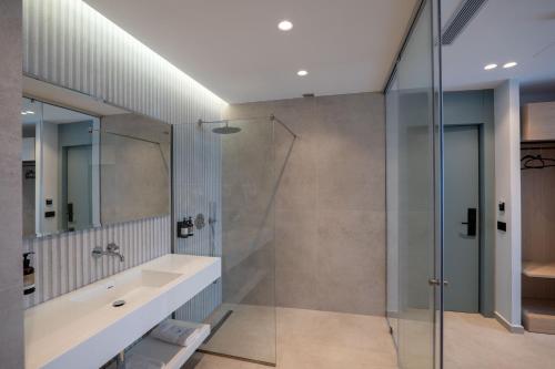 Victoria Boutique Hotel – Saranda, OR
