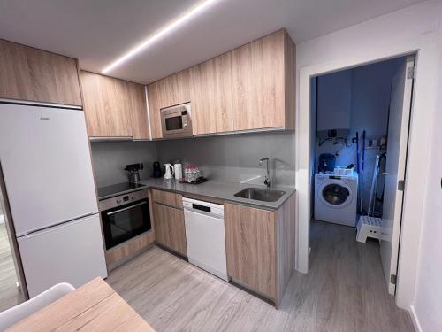 مطبخ, Apartaments Turistics El Buner in لا كورتنادا