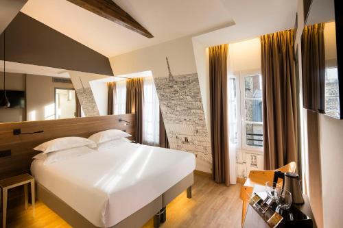 Cler Hotel – Paris, TX