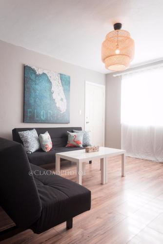 Miami 1BR apt W Free Parking and Wifi in Miami, USA
