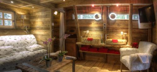 2 bedrooms, 2 beds