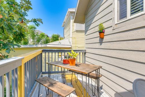 Cozy Galveston Apartment with Private Balcony! - main image