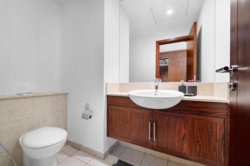 Spacious 1 BR Apartment Near, Dubaï (photo 6)