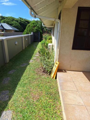 Сад, Driftwood 85 in Кастара