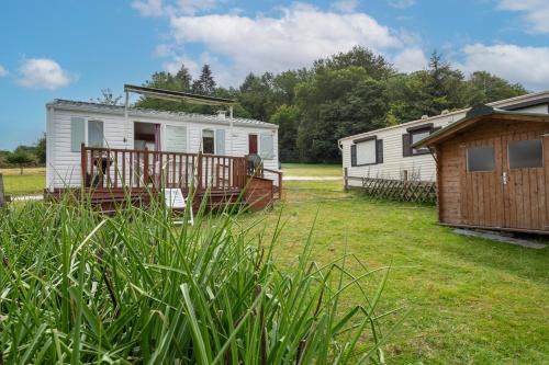 Joli Mobil-home Guerledan gîte à louer Caurel
