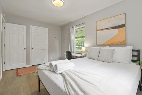 Bright and Breezy Gahanna Ranch 10min to INTEL in Columbus, USA