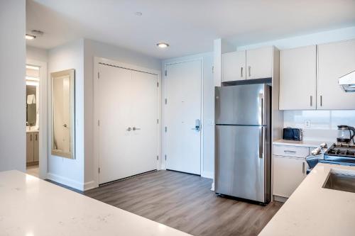 Private Apt with Gym & Pool - ASW-16K Private Apt with Gym & Pool - ASW-16K