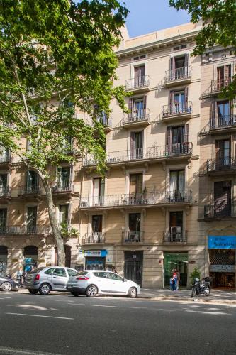 Ronda Sant Pere with Terrace - image 10
