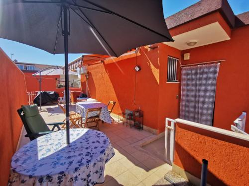 balkon/terras, Il mare dietro l'angolo, attico con parcheggio privato ad Alghero in Lido