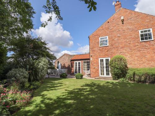 Moon Field Lodge Moon Field Lodge