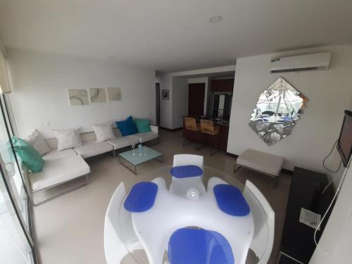Apartment with Balcony image 3