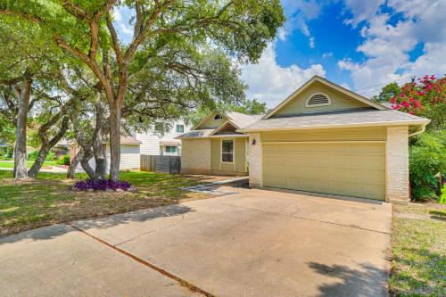 Lovely Austin Home with Deck and Greenbelt Access! in Austin, USA