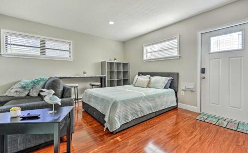 Cozy Tampa Studio, 8 Mi To Downtown! in Tampa, USA