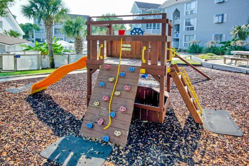 Arcadian Dunes Condominiums - image 11