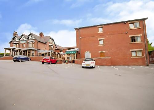 Staindrop Lodge Hotel - image 2