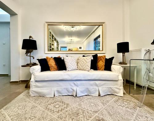 Elaia Luxury Selections - Emerald, Ateny