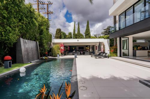 Sleek Grand Villa in Beverly Hills in Los Angeles, USA