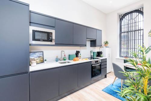 Beautiful Apartment & Central Location & King size bed, Лидс (фото 7)