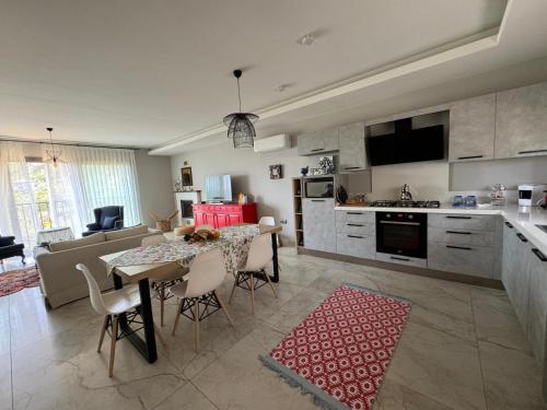 Suna Summer House in 貝爾迪比