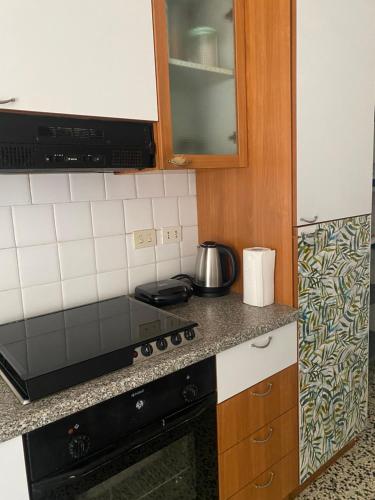 One-Bedroom Apartment image 8
