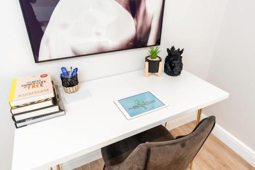 Exceptional Apartment & Gorgeous Interior & King size bed, Leeds (Foto 5)