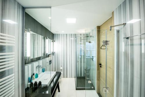 Chalet Migui Luxury Living and SPA - Tap to explore photos