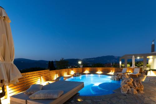 Swimming pool, Tselepis Villa at Lakithra in Livathou