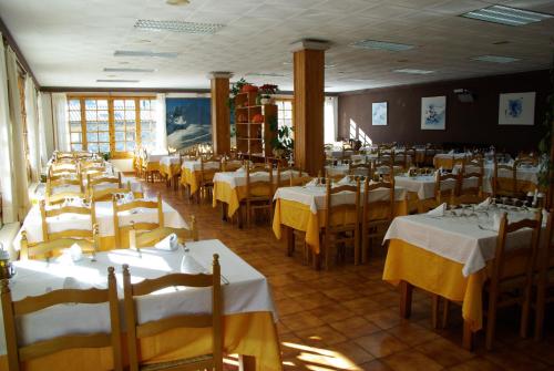 Étterem, Hostal La Cabanya in Vilallonga De Ter